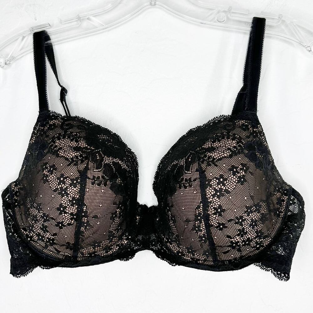 Victoria's Secret Very Sexy Lined Demi in Black Lace 36D EUC Classic Boudoir